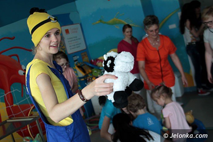 terapia-zabawa-i-smiechem-szpitalnych-dzieci-foto-63489