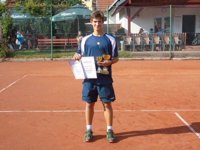 jeleniogorscy-tenisisci-z-medalami-foto-63504