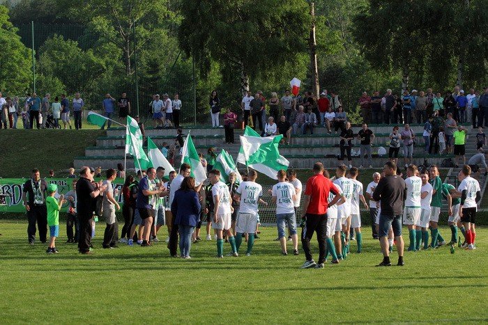 wielka-feta-zareczyny-i-pozegnanie-foto-63536
