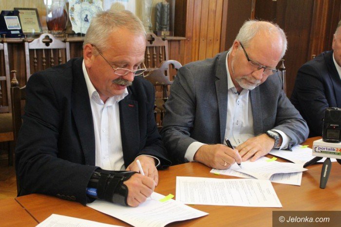 umowa-podpisana-wiadukt-do-przebudowy-foto-63545