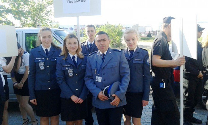 uczniowie-z-piechowic-na-turnieju-klas-policyjnych-foto-63563