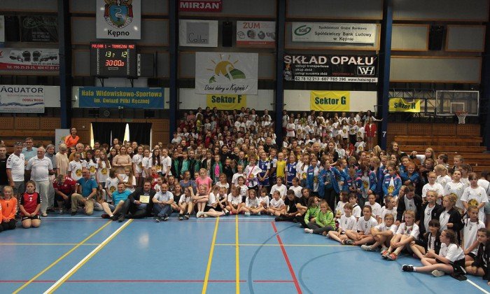 wyroznienia-i-sportowa-rywalizacja-w-kepnie-foto-63566