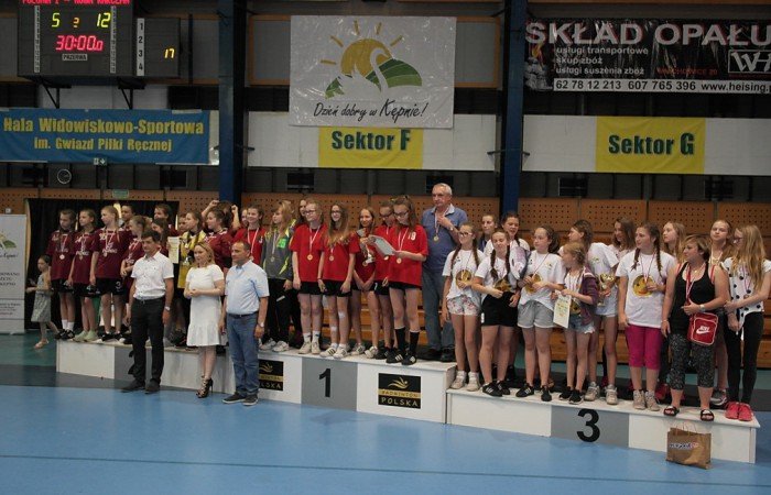 wyroznienia-i-sportowa-rywalizacja-w-kepnie-foto-63566
