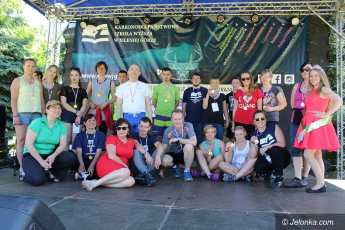 jeleniogorska-uczelnia-obchodzia-19-urodziny-foto-63588