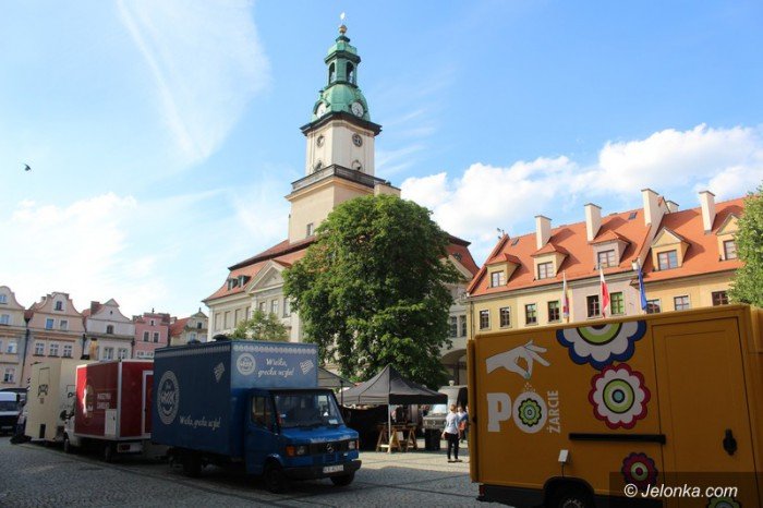 mobilny-rynek-smakow-w-jeleniej-gorze-foto-63621