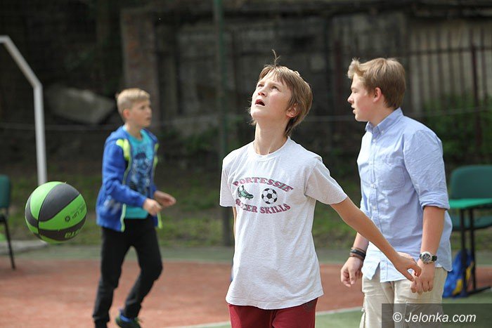wiele-sie-dziao-na-festynie-w-dwojce-foto-63628