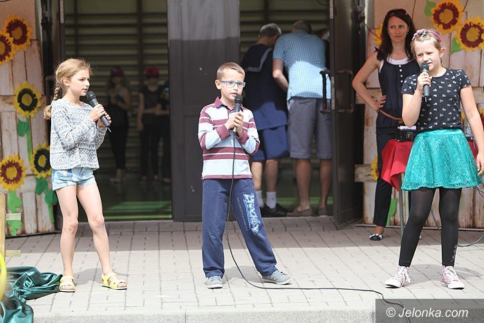 wiele-sie-dziao-na-festynie-w-dwojce-foto-63628