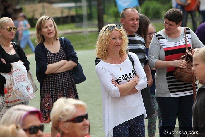 wiele-sie-dziao-na-festynie-w-dwojce-foto-63628