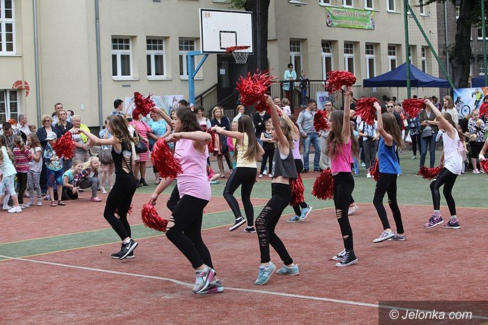wiele-sie-dziao-na-festynie-w-dwojce-foto-63628