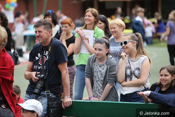 wiele-sie-dziao-na-festynie-w-dwojce-foto-63628