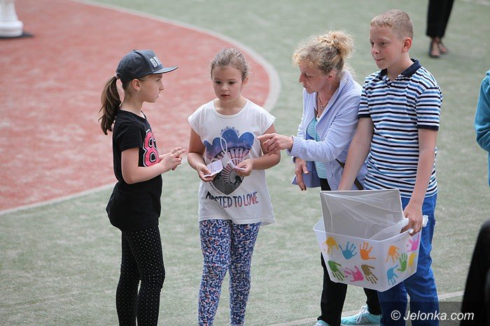 wiele-sie-dziao-na-festynie-w-dwojce-foto-63628