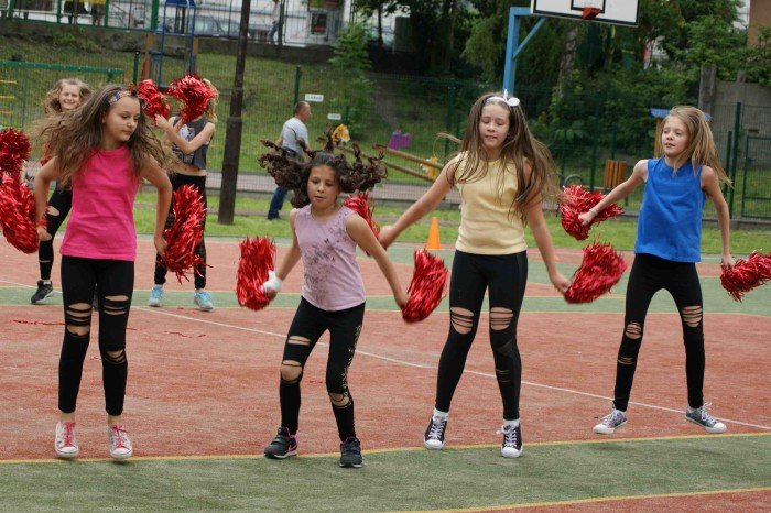wiele-sie-dziao-na-festynie-w-dwojce-foto-63628