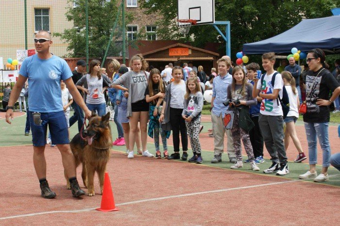 wiele-sie-dziao-na-festynie-w-dwojce-foto-63628