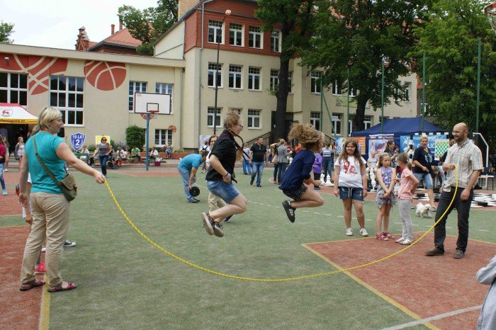 wiele-sie-dziao-na-festynie-w-dwojce-foto-63628