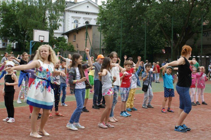 wiele-sie-dziao-na-festynie-w-dwojce-foto-63628