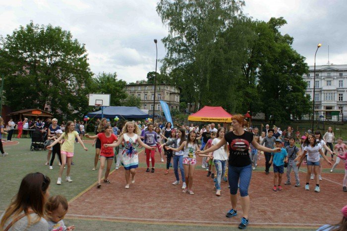 wiele-sie-dziao-na-festynie-w-dwojce-foto-63628