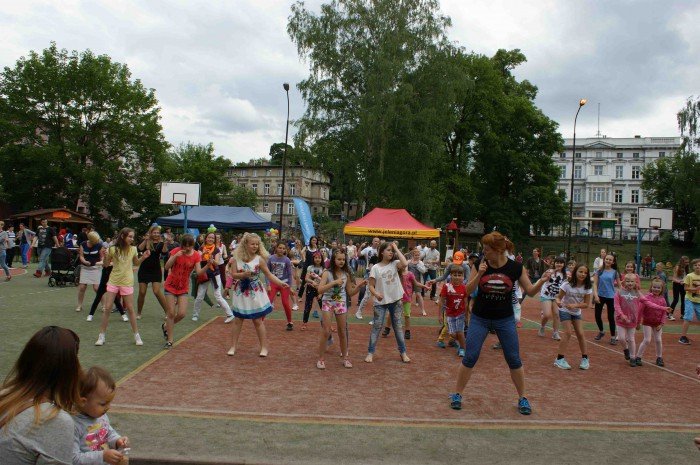wiele-sie-dziao-na-festynie-w-dwojce-foto-63628