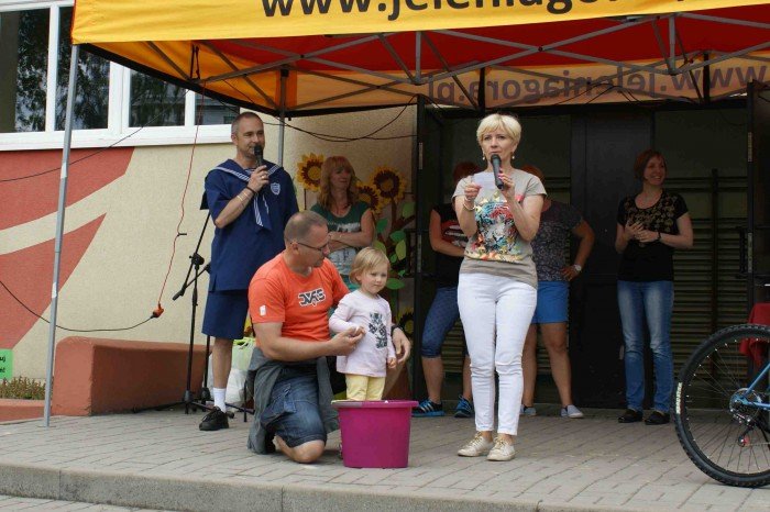 wiele-sie-dziao-na-festynie-w-dwojce-foto-63628