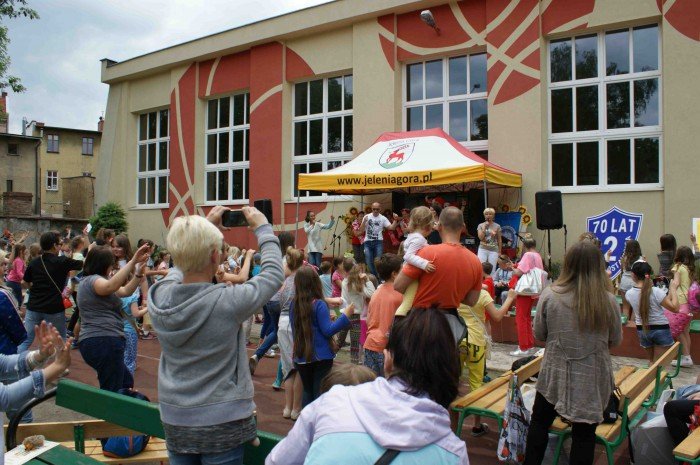 wiele-sie-dziao-na-festynie-w-dwojce-foto-63628