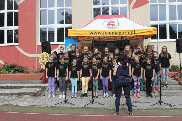 wiele-sie-dziao-na-festynie-w-dwojce-foto-63628