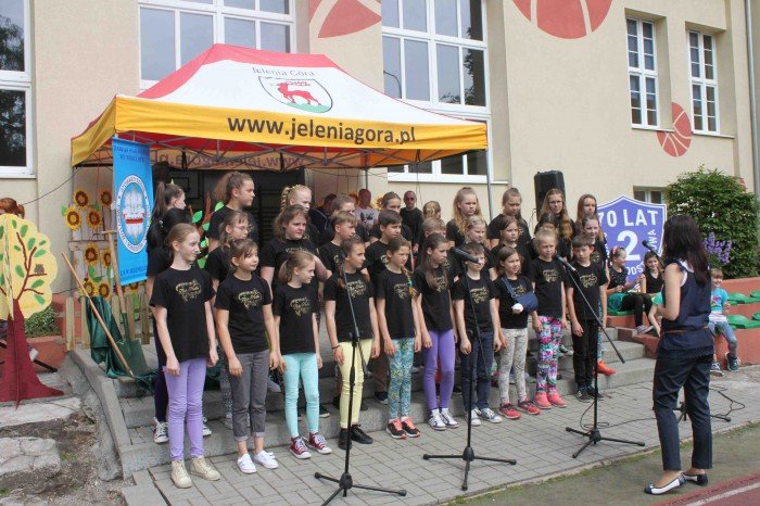 wiele-sie-dziao-na-festynie-w-dwojce-foto-63628