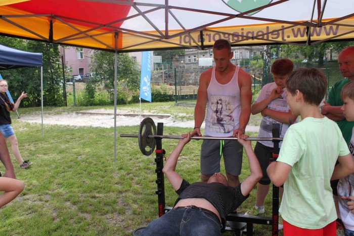 wiele-sie-dziao-na-festynie-w-dwojce-foto-63628