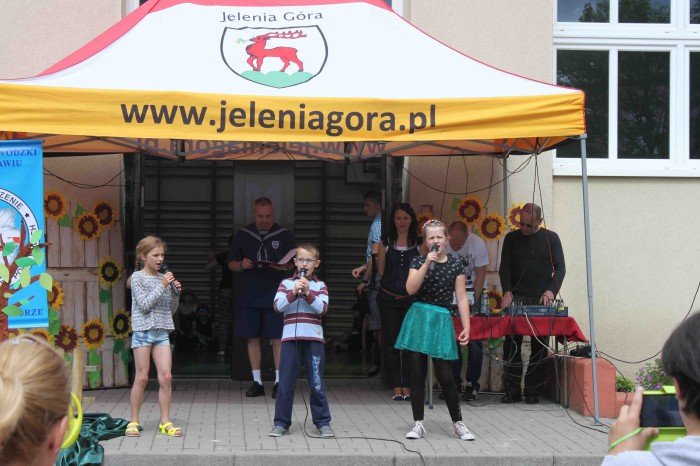 wiele-sie-dziao-na-festynie-w-dwojce-foto-63628