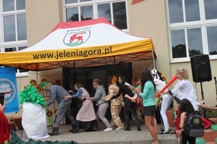 wiele-sie-dziao-na-festynie-w-dwojce-foto-63628