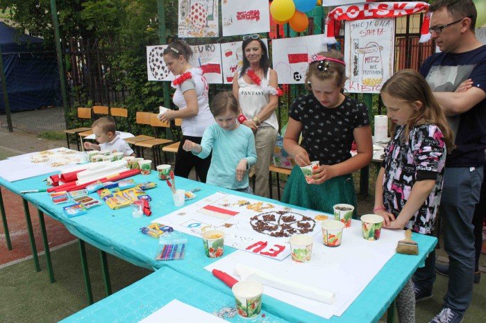 wiele-sie-dziao-na-festynie-w-dwojce-foto-63628