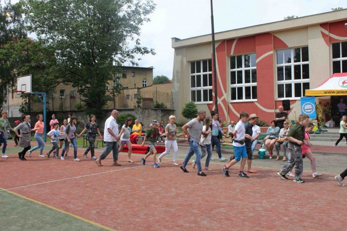 wiele-sie-dziao-na-festynie-w-dwojce-foto-63628
