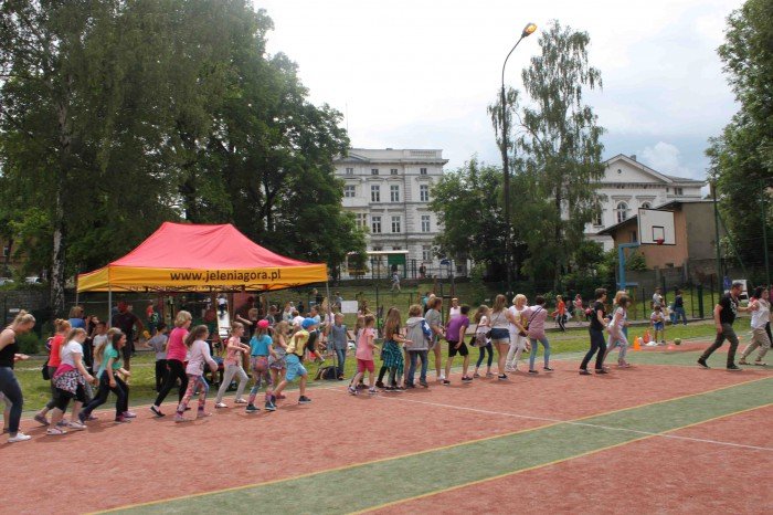 wiele-sie-dziao-na-festynie-w-dwojce-foto-63628
