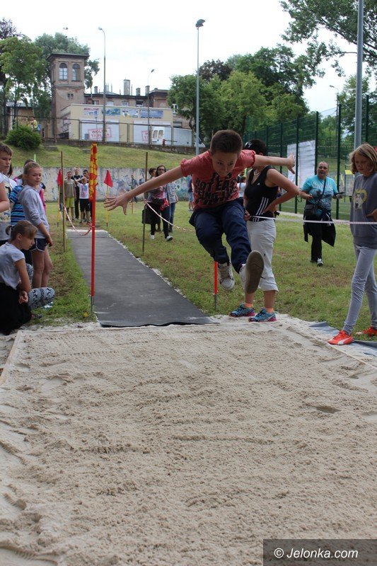 doskonaa-zabawa-i-gosc-specjalny-w-trzynastce-foto-63641