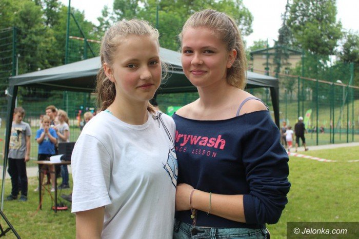 doskonaa-zabawa-i-gosc-specjalny-w-trzynastce-foto-63641