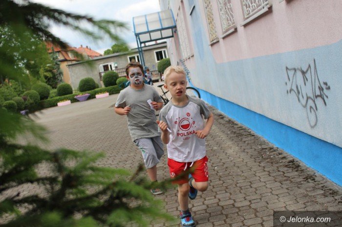 doskonaa-zabawa-i-gosc-specjalny-w-trzynastce-foto-63641