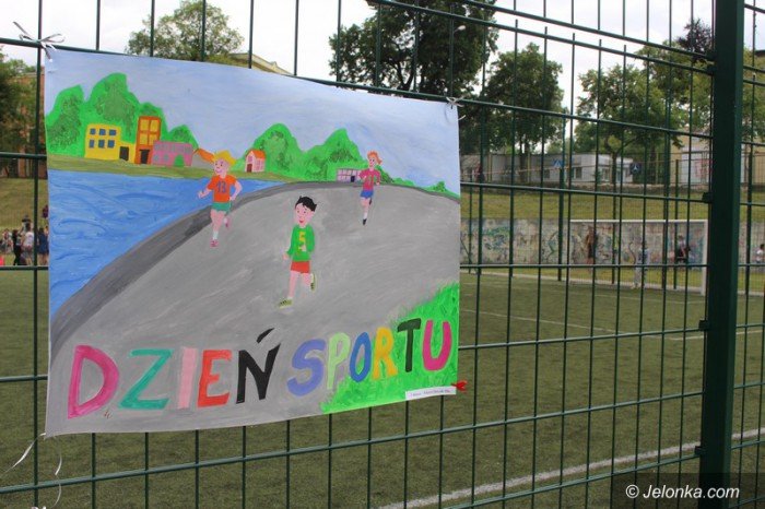 doskonaa-zabawa-i-gosc-specjalny-w-trzynastce-foto-63641