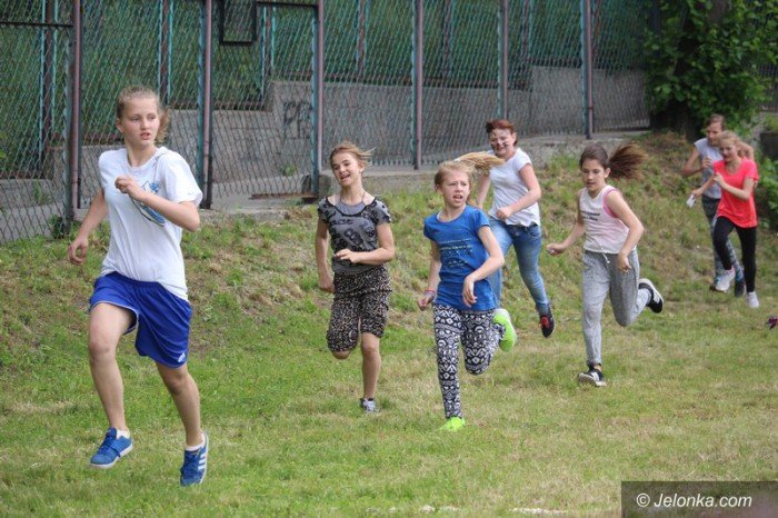 doskonaa-zabawa-i-gosc-specjalny-w-trzynastce-foto-63641
