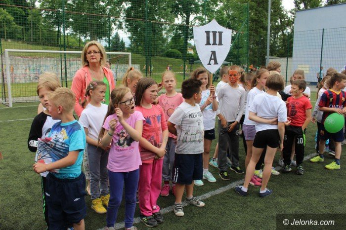 doskonaa-zabawa-i-gosc-specjalny-w-trzynastce-foto-63641