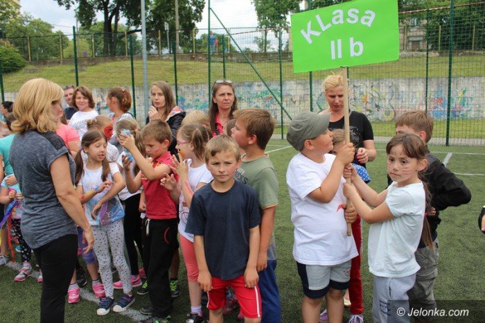 doskonaa-zabawa-i-gosc-specjalny-w-trzynastce-foto-63641