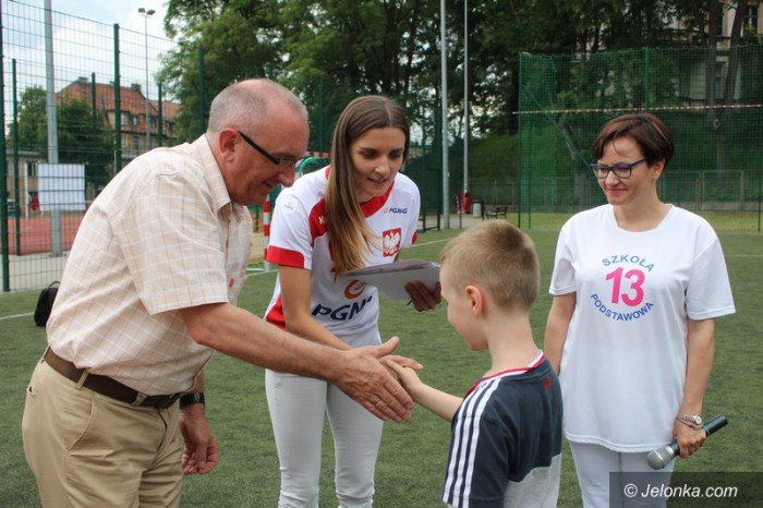 doskonaa-zabawa-i-gosc-specjalny-w-trzynastce-foto-63641