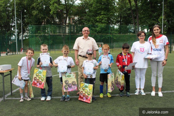 doskonaa-zabawa-i-gosc-specjalny-w-trzynastce-foto-63641