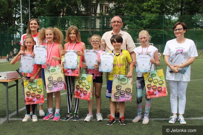 doskonaa-zabawa-i-gosc-specjalny-w-trzynastce-foto-63641