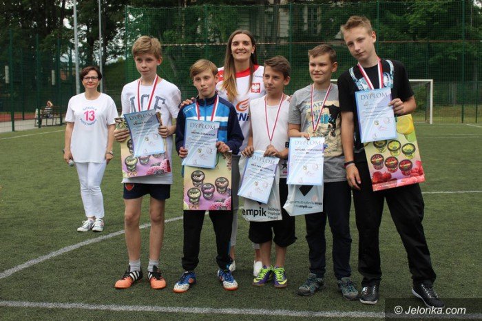 doskonaa-zabawa-i-gosc-specjalny-w-trzynastce-foto-63641