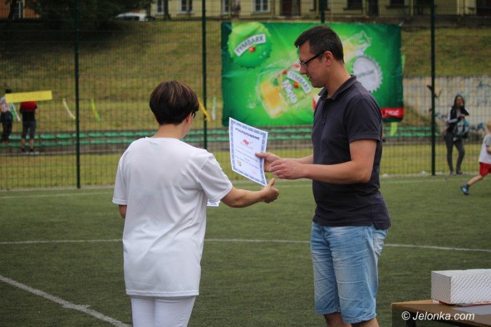 doskonaa-zabawa-i-gosc-specjalny-w-trzynastce-foto-63641