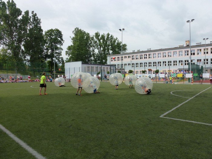 doskonaa-zabawa-i-gosc-specjalny-w-trzynastce-foto-63641
