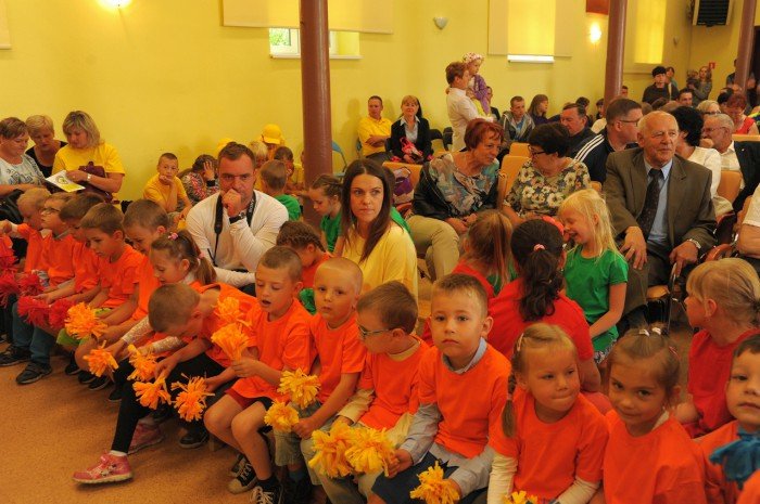 jubileusz-szkoy-w-mikowie-wiele-sie-dziao-foto-63698