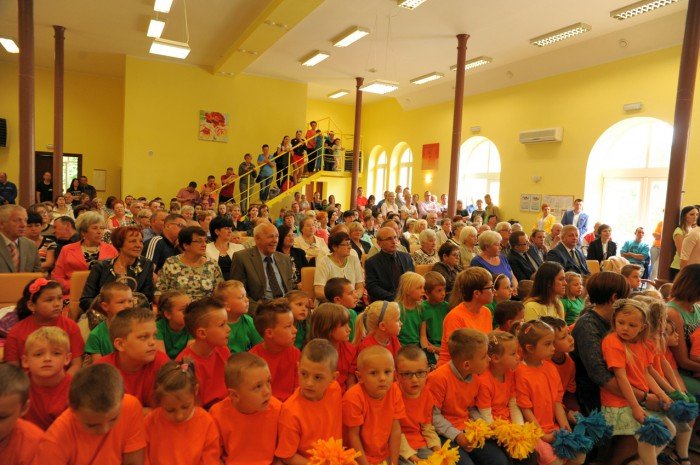 jubileusz-szkoy-w-mikowie-wiele-sie-dziao-foto-63698
