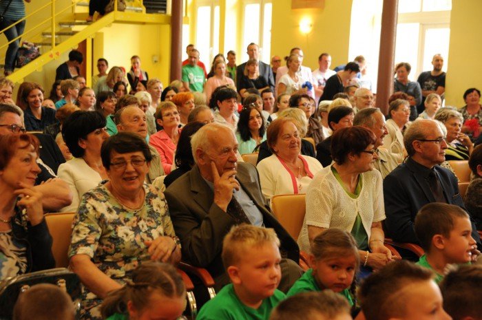jubileusz-szkoy-w-mikowie-wiele-sie-dziao-foto-63698