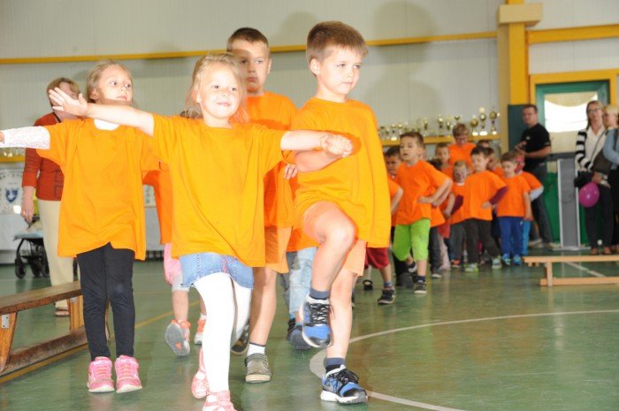 jubileusz-szkoy-w-mikowie-wiele-sie-dziao-foto-63698