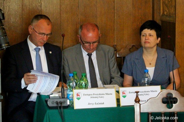 prezydent-otrzyma-od-radnych-absolutorium-foto-63767