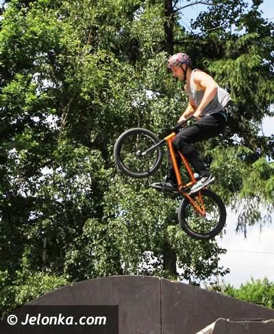 Obecnie miłośnicy ekstremalnej jazdy na rowerach korzystają m.in. ze skateparku przy ul. Lubańskiej, ale pumptruck daje o wiele większe możliwości